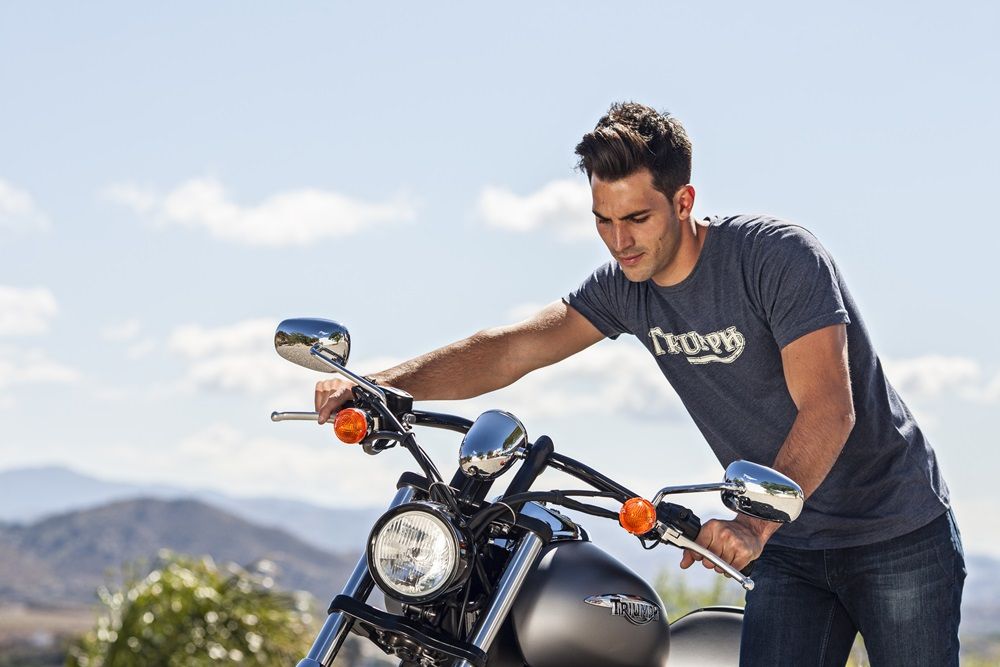 -triumph-vintage-logo-navy-t-shirt-m