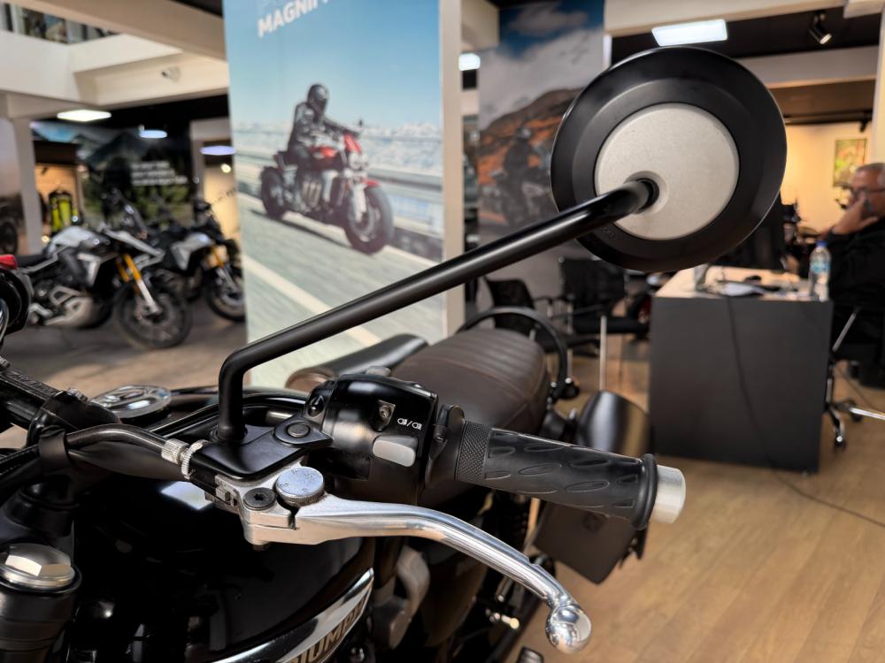SEMINUEVA