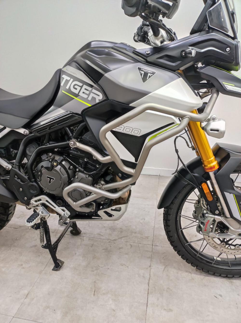 SEMINUEVA
