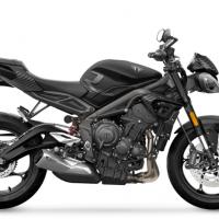 STREET TRIPLE R